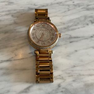 Watch Michael Kors with extra links